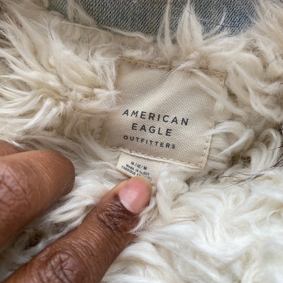 Denim jacket by “American eagle outfitters” size medium - Picture 6 of 6